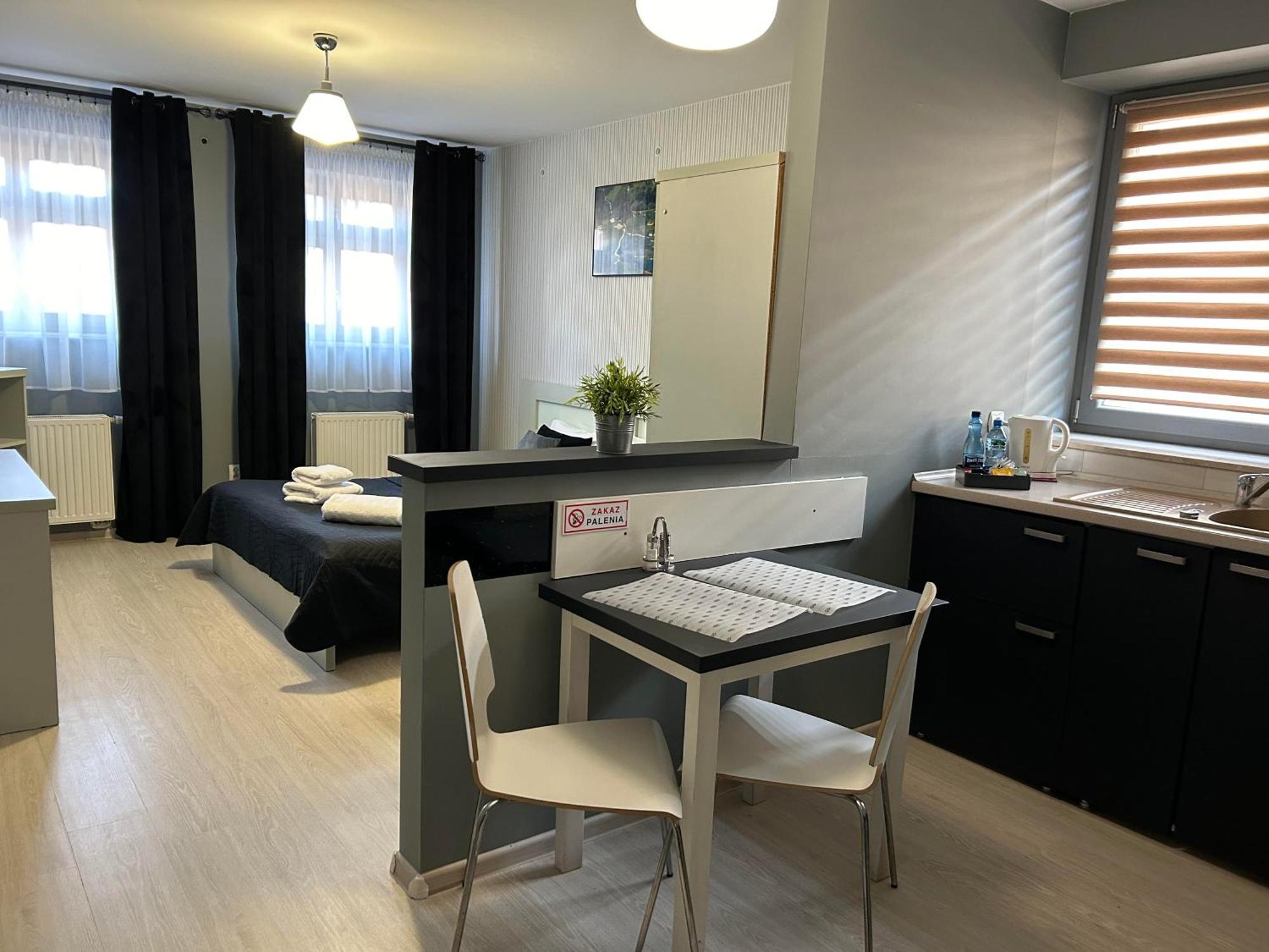 H-T-L Apartamenty Junior Nowa Sol Dış mekan fotoğraf