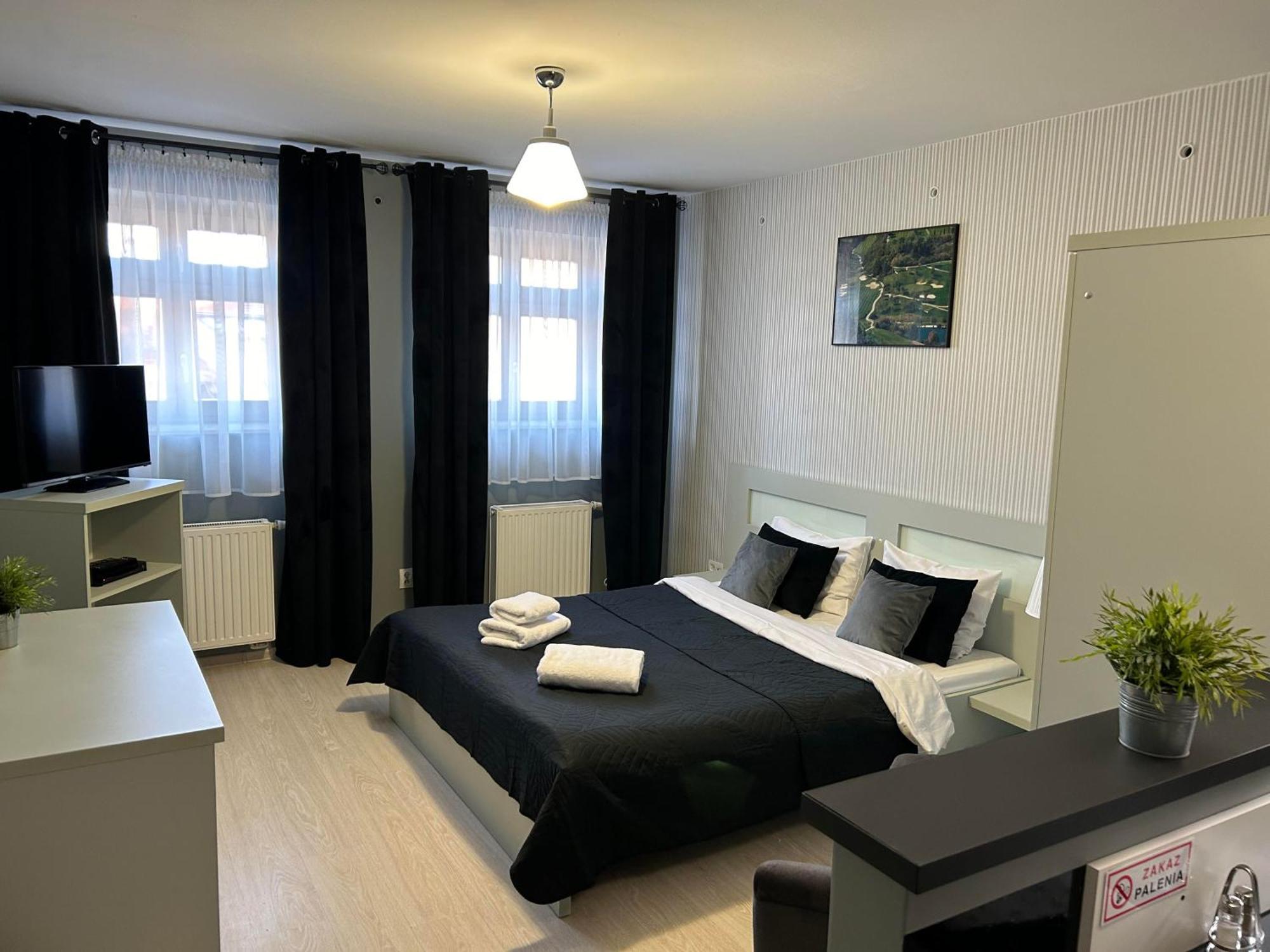 H-T-L Apartamenty Junior Nowa Sol Dış mekan fotoğraf