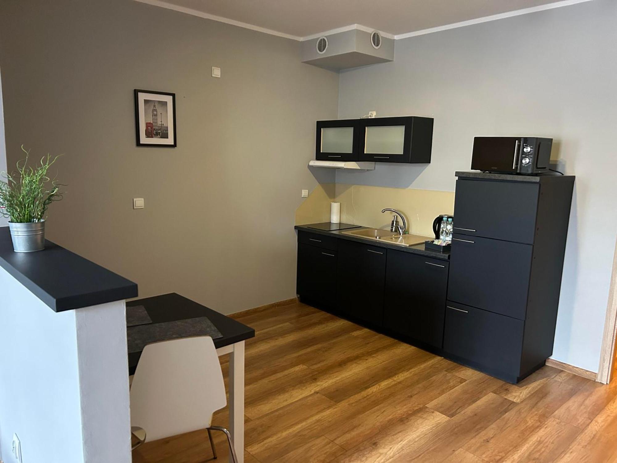 H-T-L Apartamenty Junior Nowa Sol Dış mekan fotoğraf