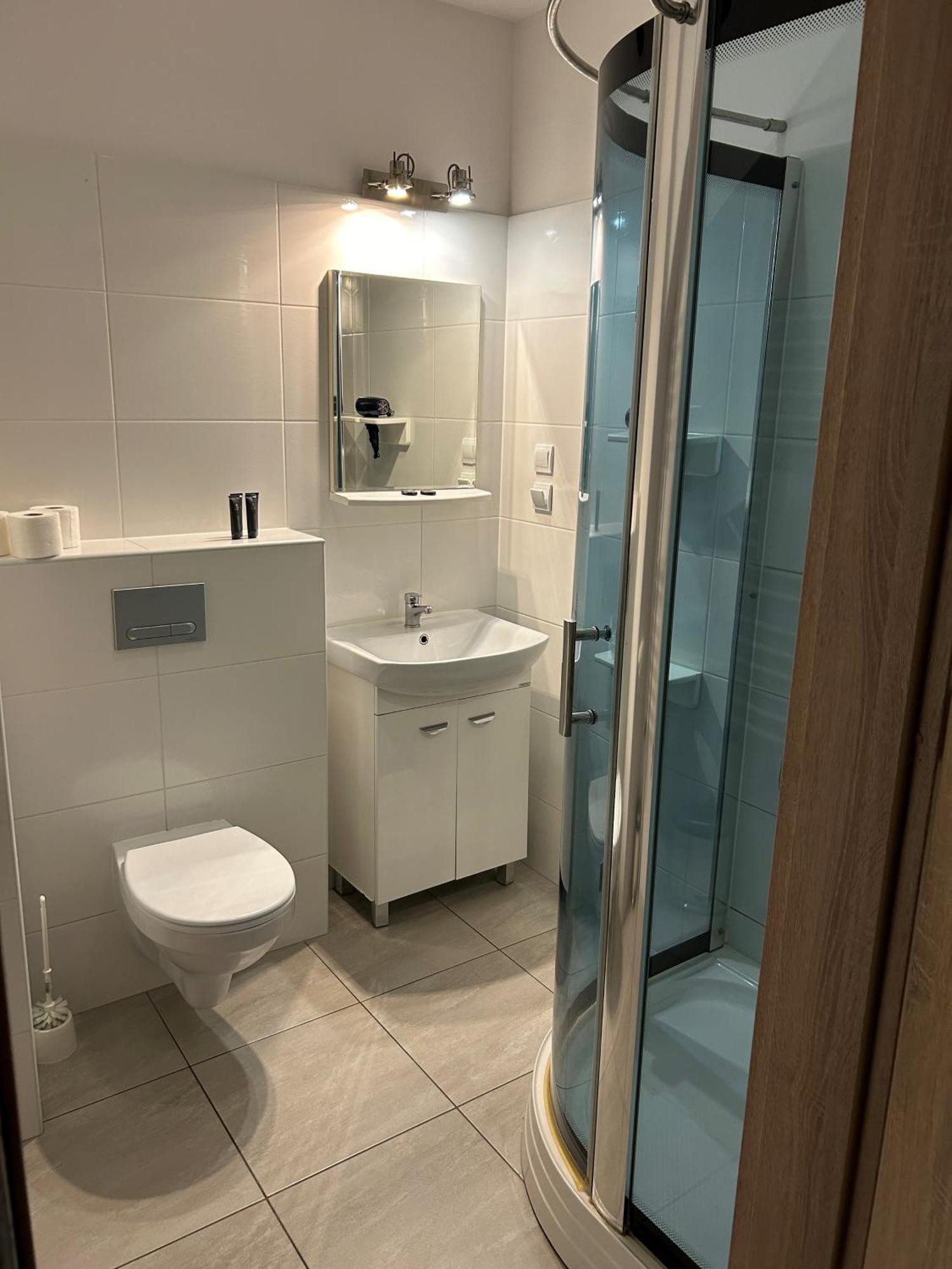H-T-L Apartamenty Junior Nowa Sol Dış mekan fotoğraf